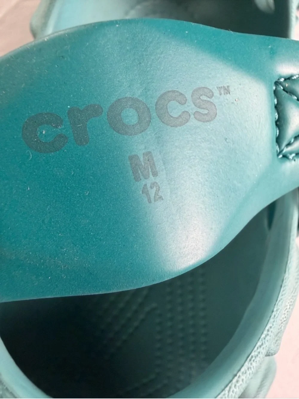 CROCS Wave-Textured Clog in Teal
